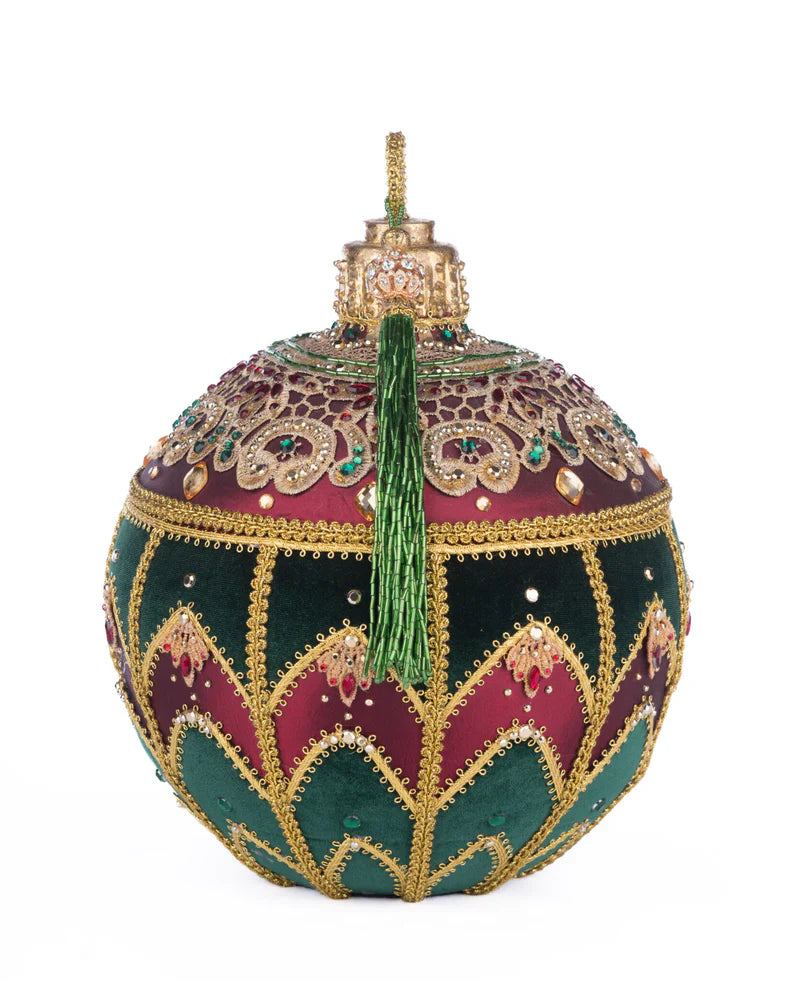 Grand Christmas Castle Box