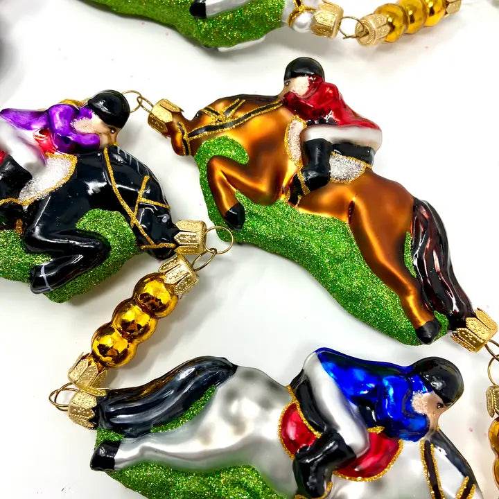 Derby Racing Horse Garland
