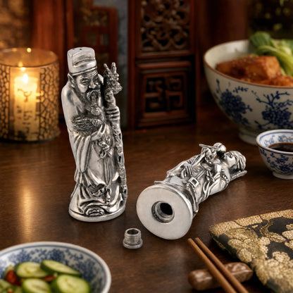 Nong Ming Salt and Pepper Shaker Set