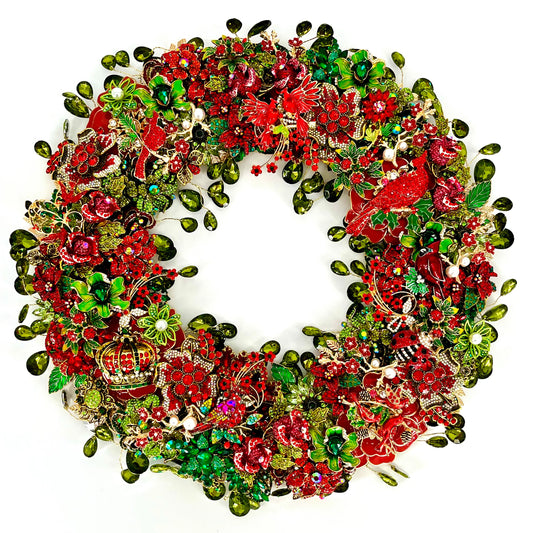 Cardinal Christmas Wreath wreath for holiday décor and seasonal displays.