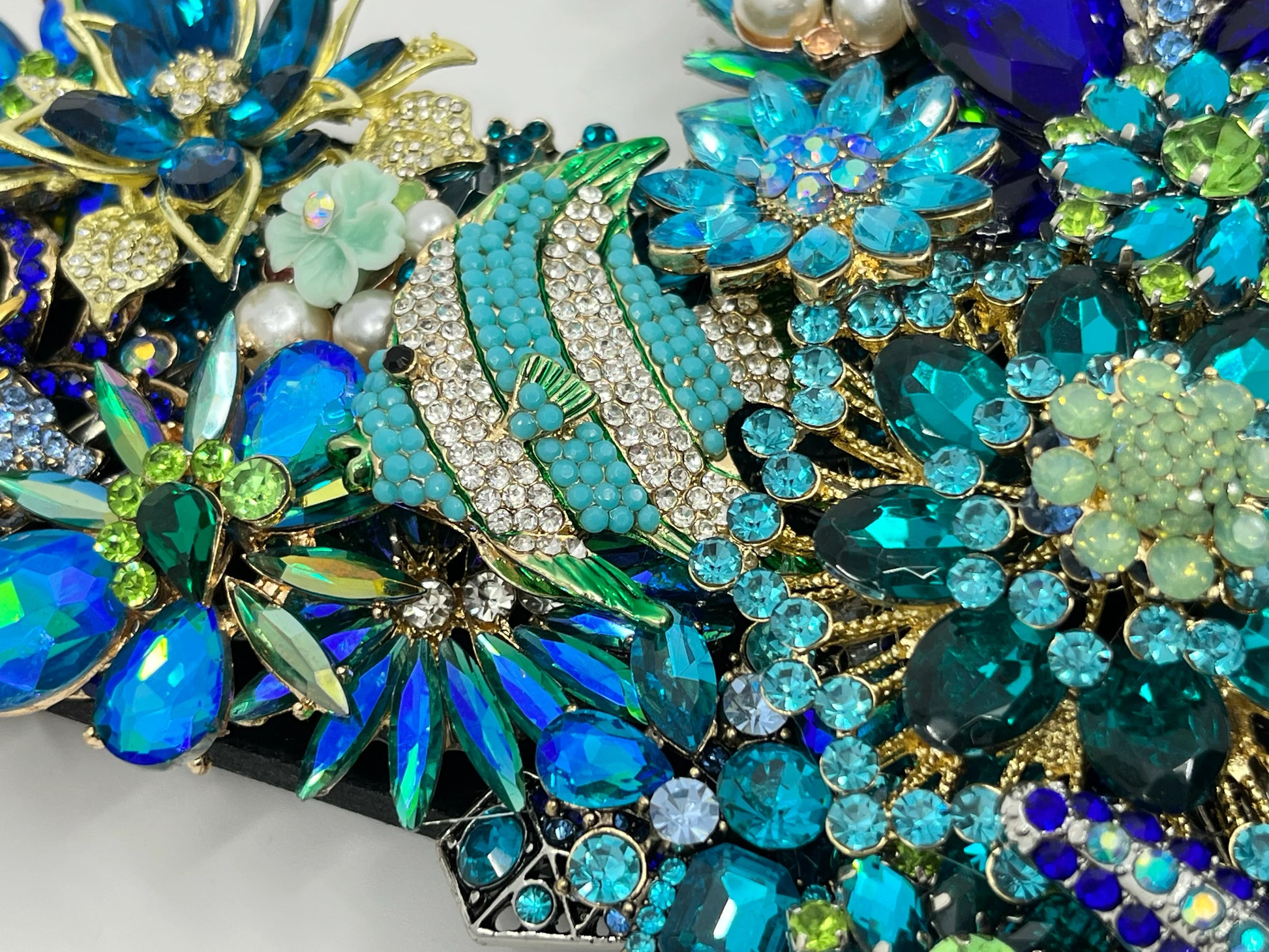 Ocean Bloom XO jeweled, decorative wreath set